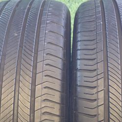 Pair Of 235 55R19 Michellin Primacy All Season MO Tires OEM Mercedes 
