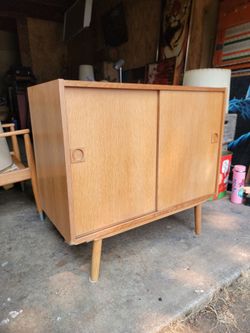 Mid Century Modern Cabinet