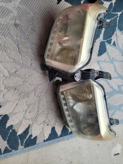 Headlights 2014-2021 tundra