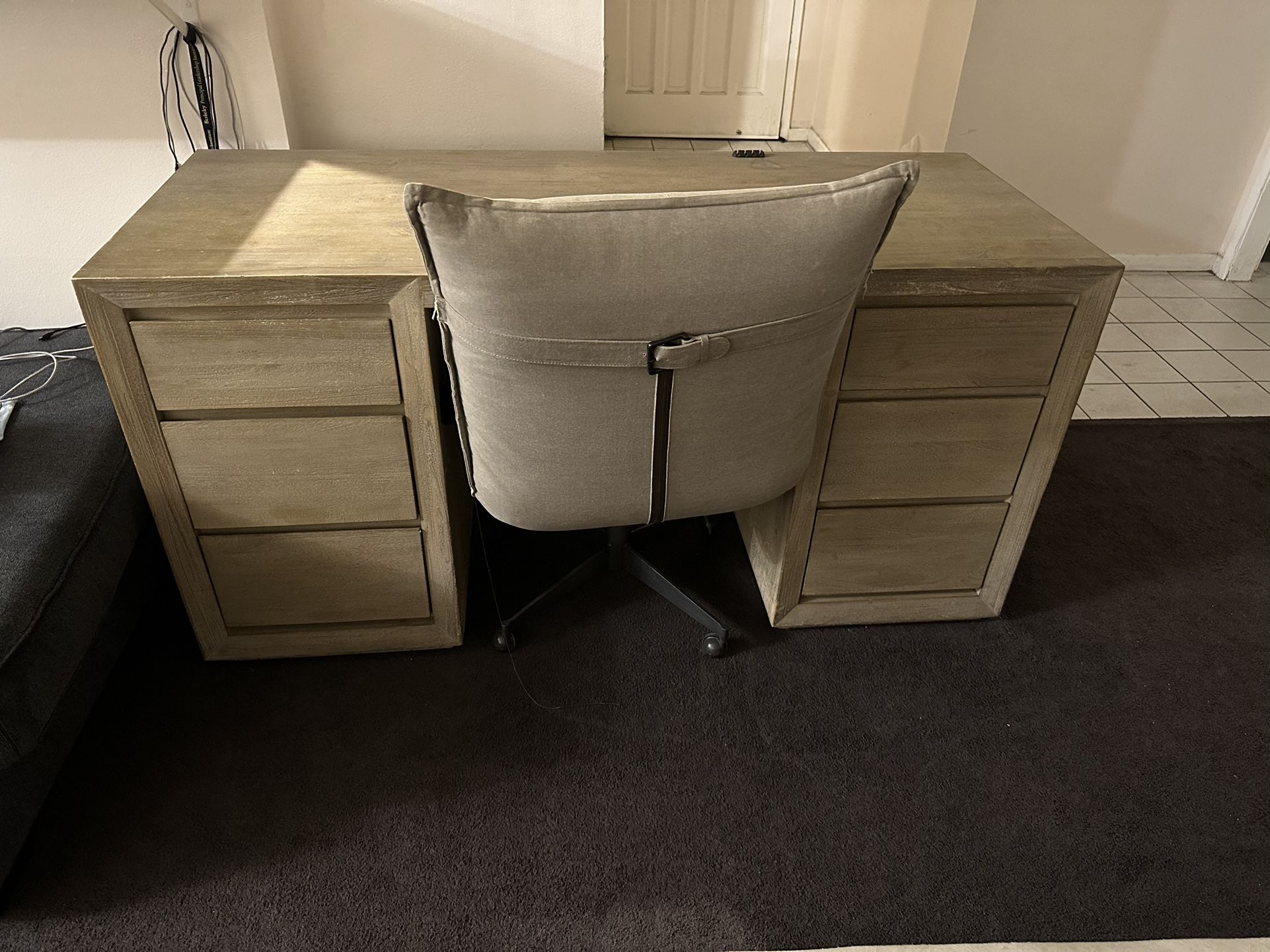 bedroom set Full bed, headboard with floating drawers& desk with 6 drawrers