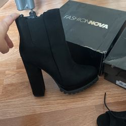 Fashion nova Booties 
