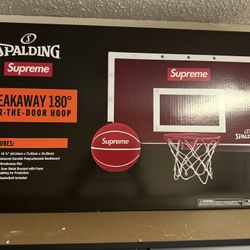 Supreme Spalding Mini Basketball Hoop