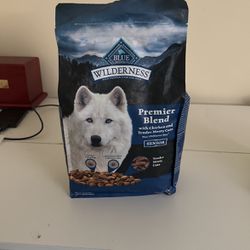 Blue Wilderness Senior Premier Blend Dry Dog Food 4.5 Lb Bag