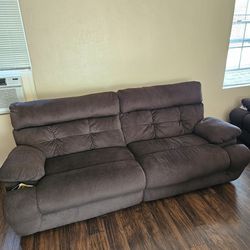 Couch Set For Sale. Great Condition 