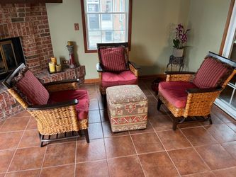Wicker Chairs with Ottoman