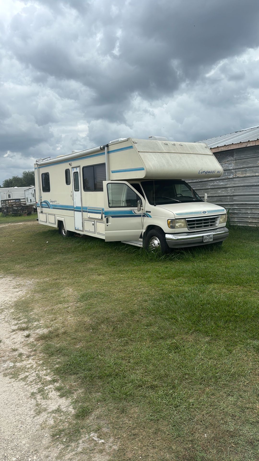 1994 Ford Conquest 102