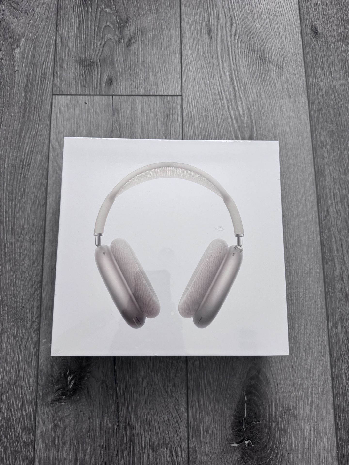 AirPods Max (Deals)