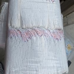 Pampers Size 2 Son 140 Pampers Todo Por $30