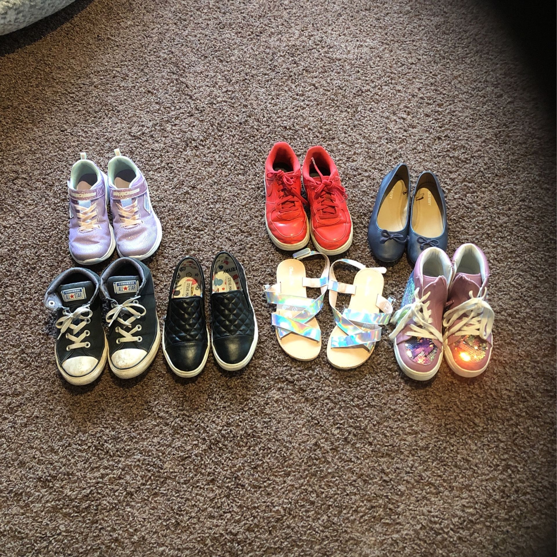 Girls Shoes Size 3 &4