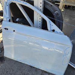 Bmw 5 Series Right Door Oem