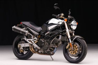 1999 Ducati Monster 900 Cromo 1 of 101