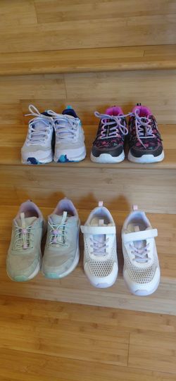 8 peices of girls sneakers all size 5 and boots and sandals 5.5 and kids goggles