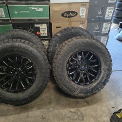 18x9.5+15 New Wheels And 35" Toyo Tires 6x135