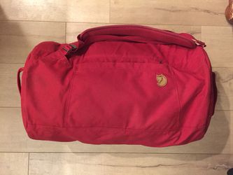 Woestijn Beschrijven Doe mee Fjallraven Splitpack Large - Duffle Backpack Hybrid for Sale in Fremont, CA  - OfferUp
