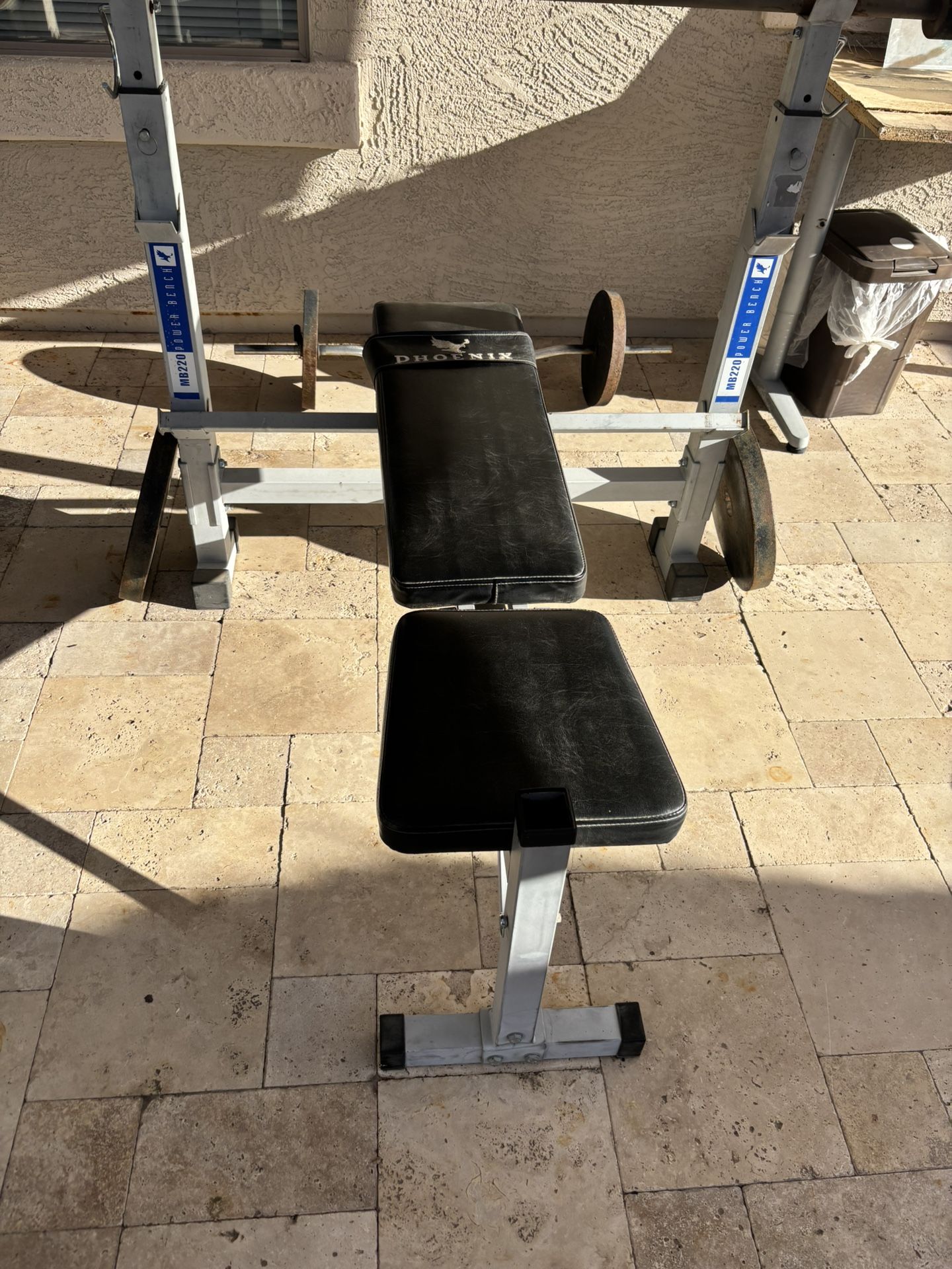Bench And Squat Equipment