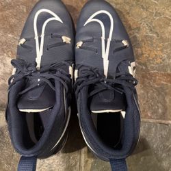 Like New Football Cleats 10.00