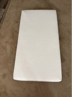Delta crib baby and toddler mattress