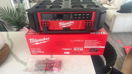 Milwaukee speaker