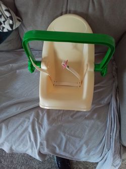 Cabbage patch Doll carrier, Car Seat With Belt And Handle