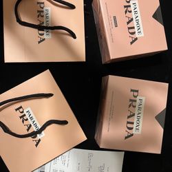 Prada Paradoxe Bundle