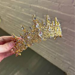 Crown/ Tiara 