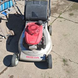 Honda Selfpropeled  Double Blade Cut System