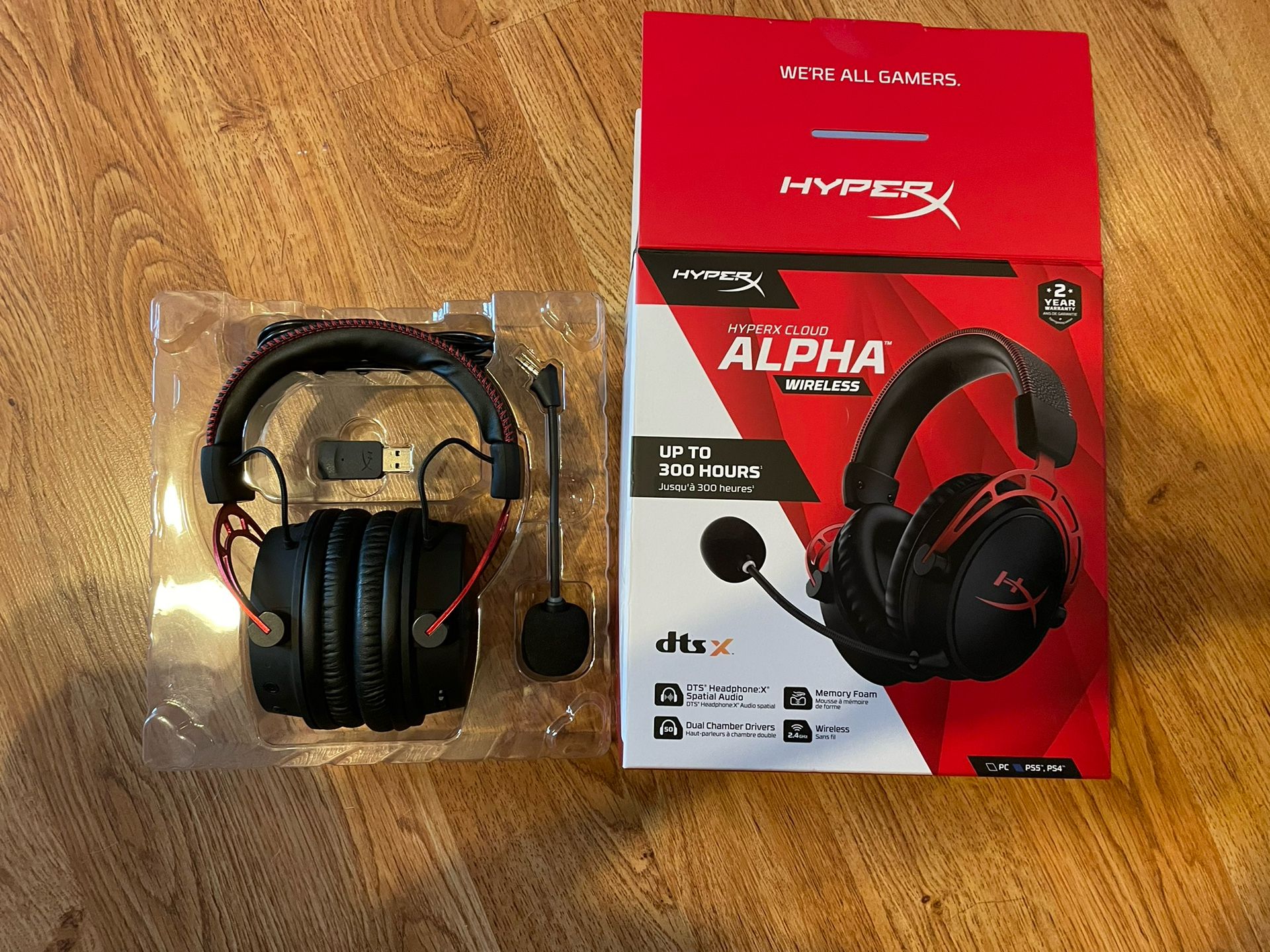 HyperX Alpha Cloud wireless Headset.