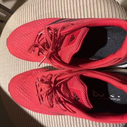 Adidas Sneaker Size 11 1/2