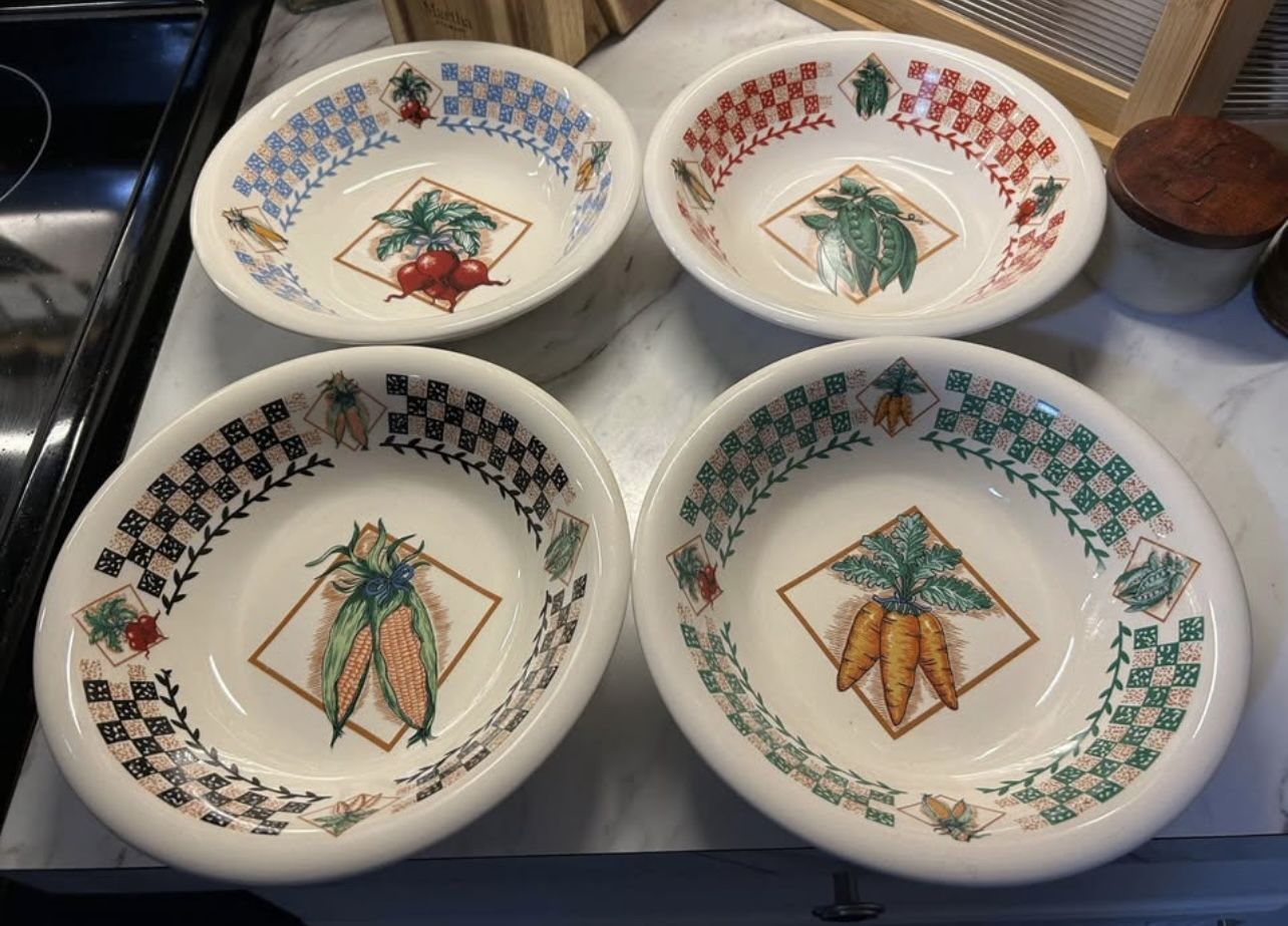 Fresh Garden Complete Soup Bowl Set