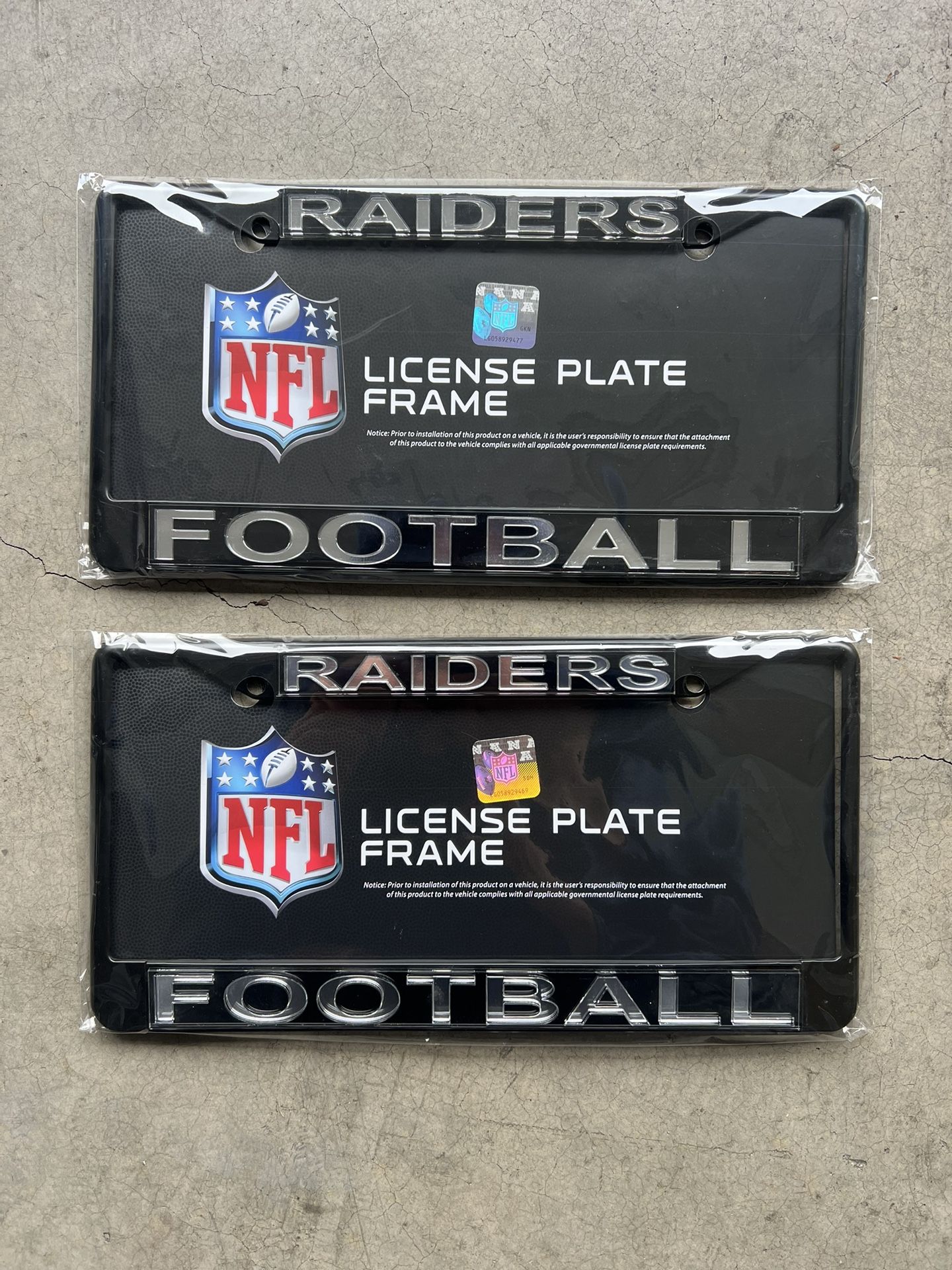 Raiders Black Metallic License Plate Frame