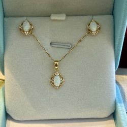 18k Gold Plating Over Sterling Silver 925 Opal Set With Earrings N Pendant 