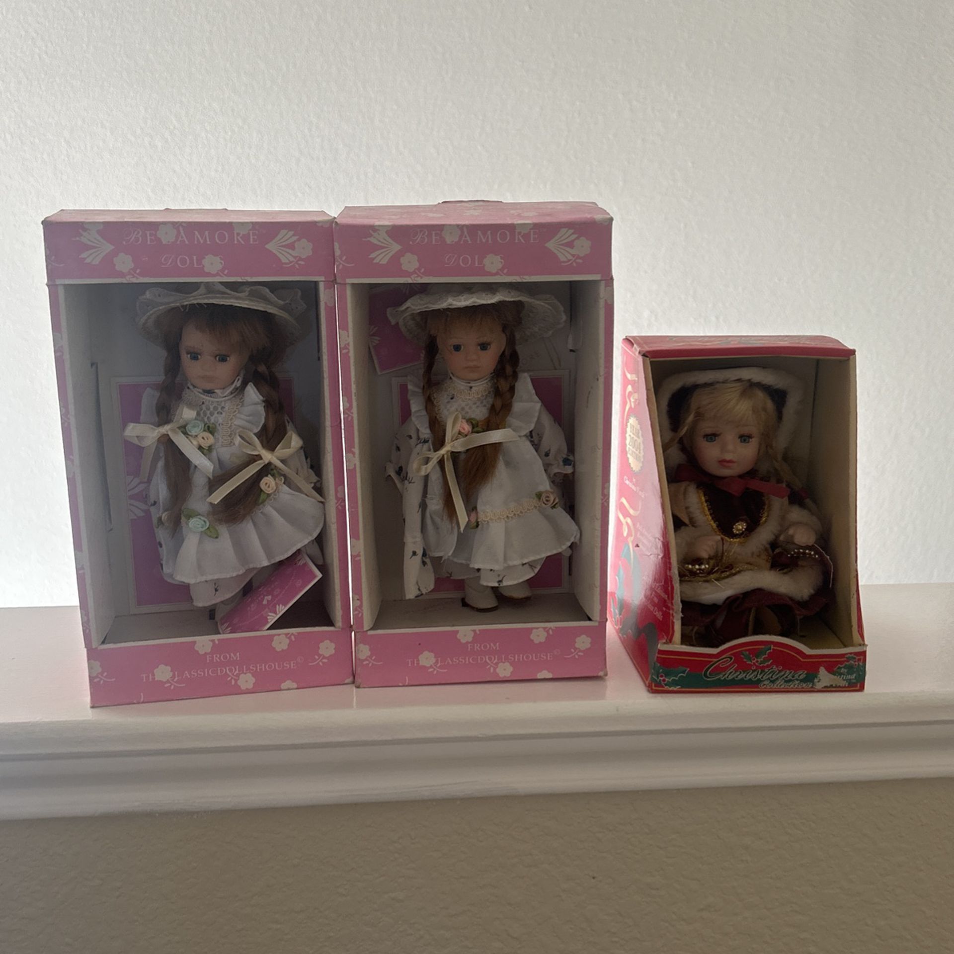 porcelain dolls 