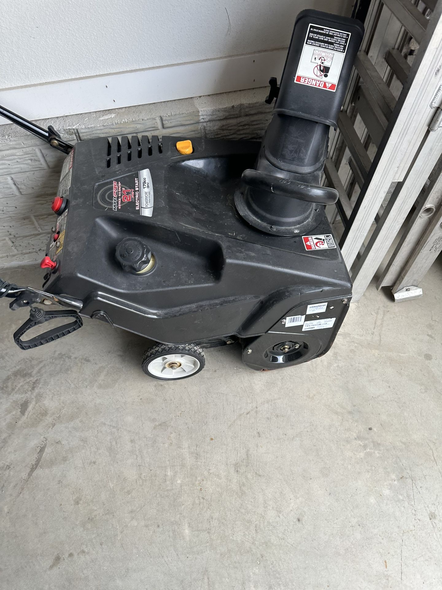MTD Pro Snow Blower for Sale in Norwalk, IA OfferUp