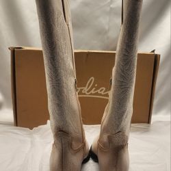 ZODIAC Women's Western Boot White Crackle Size 7.5