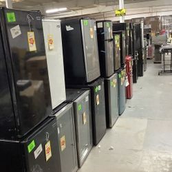 mini fridges ❄️ igloo / magic chef / frigidaire/ge 