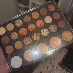 Eyeshadow Pallete🎀