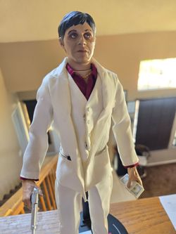 Tony Montana Figure