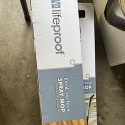 Spray mop