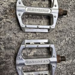 Vintage redline bmx pedals 