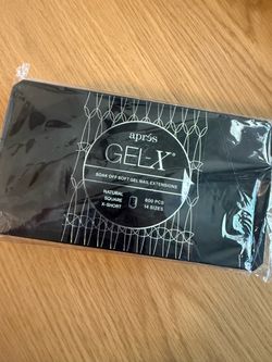 Aprés Gel-X Natural Square X-Short Nail Extensions
