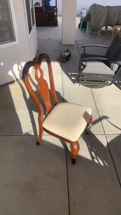 8 dining chairs