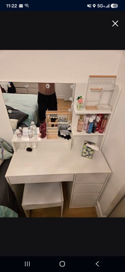 Vanity for sale $50