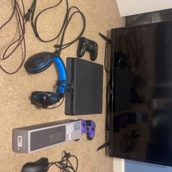 PS4 SLIM With Controller And HDMi And Power Cord