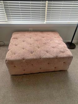 Blush Pink Velvet Tufted Ottoman / Coffee Table/Large Tufted Velvet Ottoman Bench – Pink