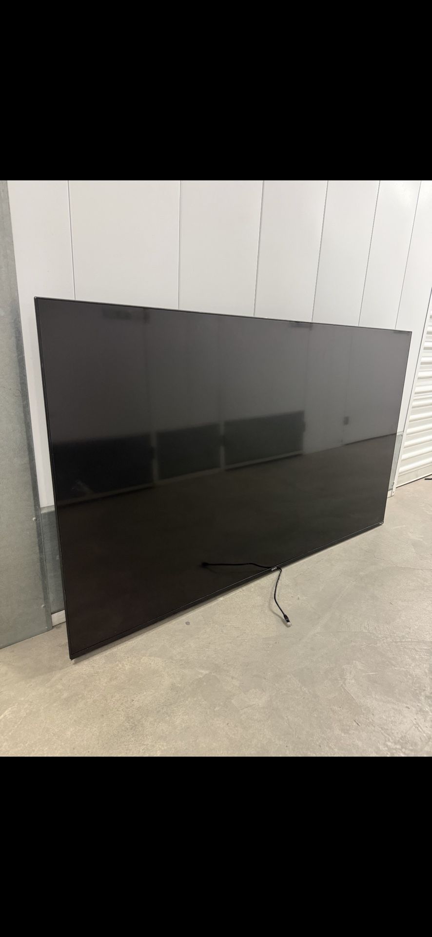 70 Inch On Roku tv Brand New