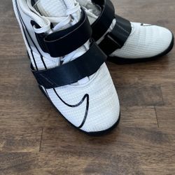 Nike Romaleos 4 Weight lifting Shoes Size M7