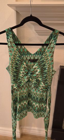 Brand New BCBG Green Patterned Twist-Front Women's Top