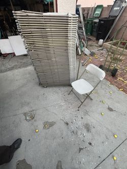 52 compact chairs plus cart