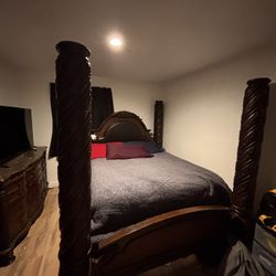 Bedroom Set 