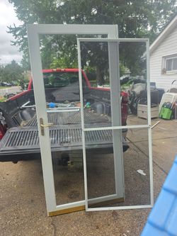 Price is firm.. 36x80 Anderson 4000 series storm door